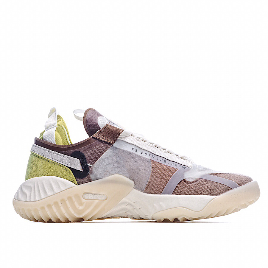 

2021 Mens React Delta SP Running Shoes Coconut Milk Women Designer High Quality Lifestyle Sneakers Classic Trainers Size 36-45, Shown