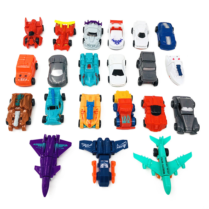 

Model Cars Toys cartoon Diecast decoration Children Christmas toy Deformed car For Birthday gifts C123