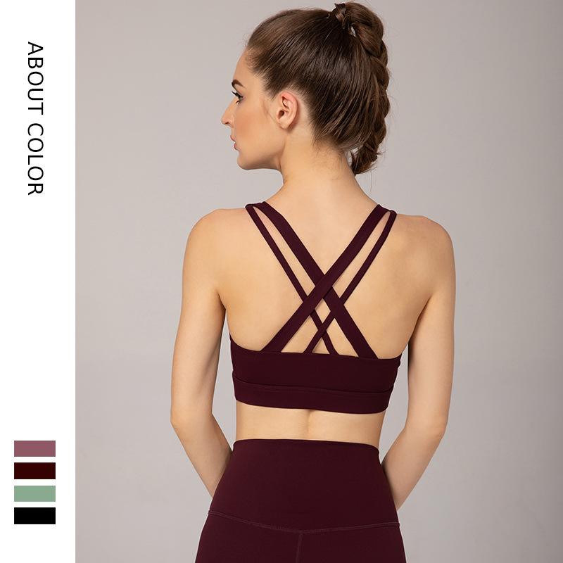 

Workout Sports Woman Tops Gym Running Cross Crop Top Bra Yoga Fitness Seamless Sport Push Up Bras Breastplate Padded Brassiere, Black