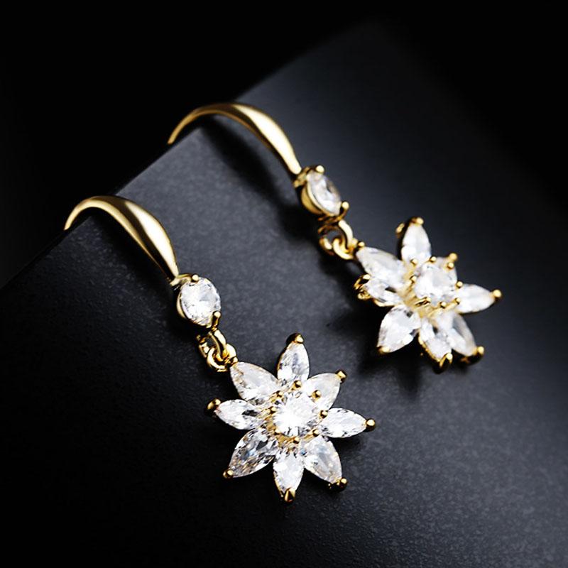 

Stud Trendy Gold Color Cubic Zircon Flower Dangle Jewelry Earrings High Quality Clear Crystal For Women Fashion