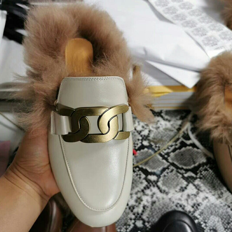 

Designer fur slippers beautiful fashion flat shoes metal retro calfskin women's shoes lazy leather shoes women's plush slippers spring and a, Black