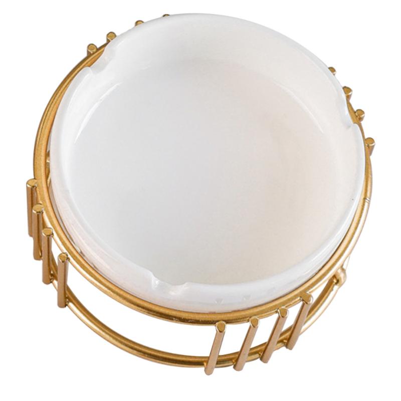 

1PC Geometric Figure Ashtray Adornment Nordic Ornament Hollow Ashtray (Size