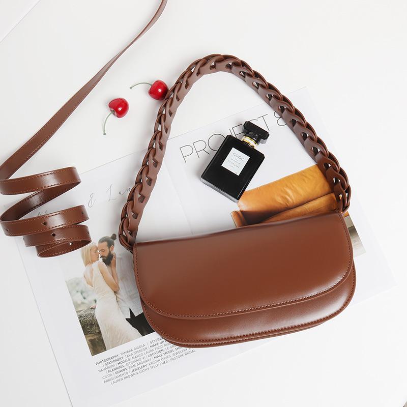 

han edition fashion leisure female bag leather elegant street wholesale handbags one shoulder inclined bag manufacturer, Black