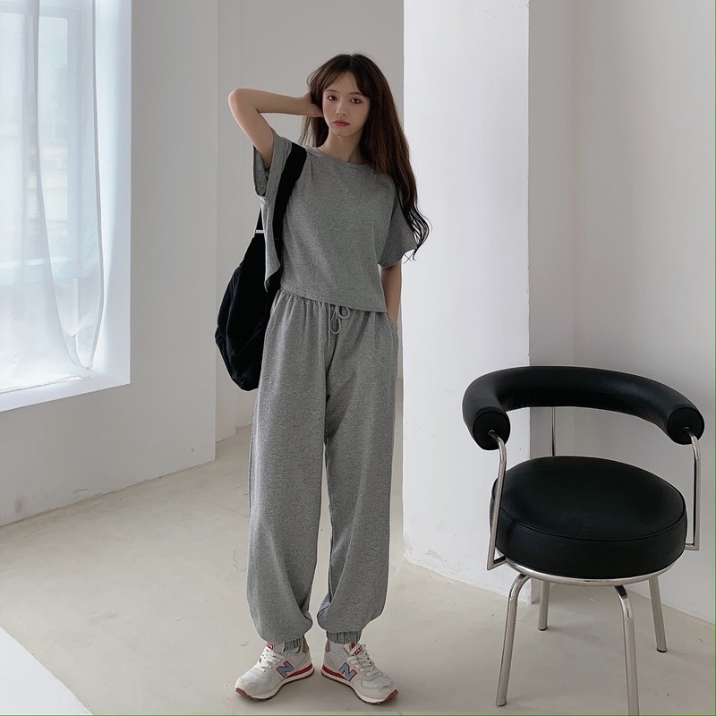 

2021 New Short sleeve the-neck solid shirts and haren sports pants 2-pieces defines casual women's clothes down sweatsuit TMQ9, White.