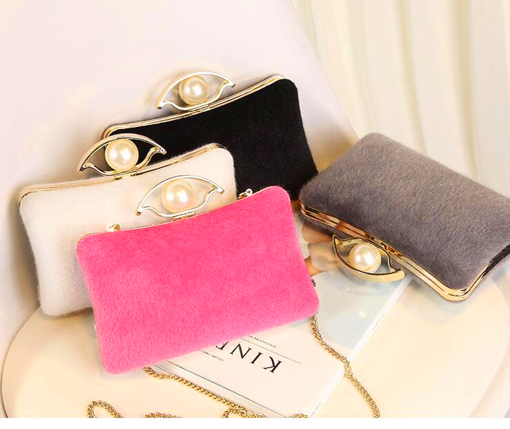 

High Quality Pearl Evening Bag Fashion Shoulder Crossbody Cosmetic Bags Trendy Female Totes Chain handbag Bridesmaid Decorating Bag, Pendant