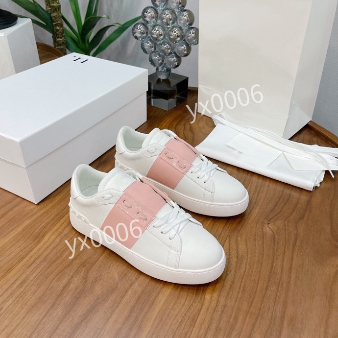

2022 Sale Fashion Triple Women 35-41 Shoes Platform Sneakers Breathable Black White Bred Trainers Sports Running Casual Outdoor Comfortable Shoe yh211107, Choose the color