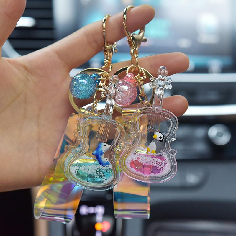 

Fashion PVC Guitar Keychain Liquid Violin Ocean Doll Floating Penguin Polar Bear Chamrs for Women Bag Pendant Decoration