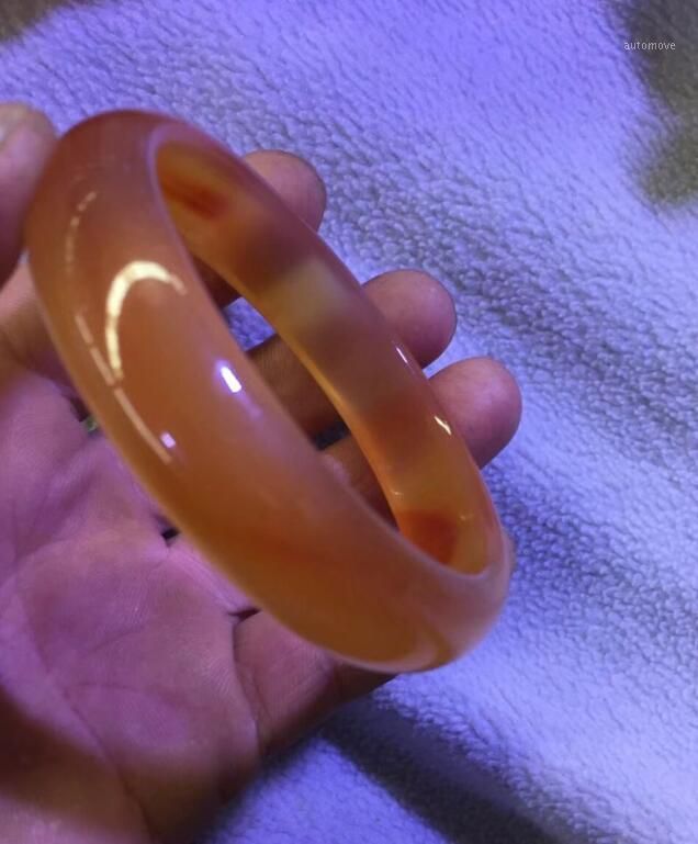 

Jewelry Natural manao Carnelian bracelet1