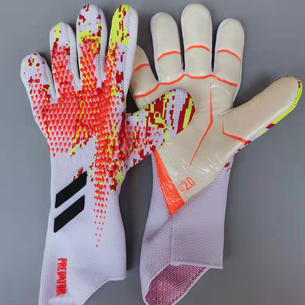 goalkeeper gloves under 200