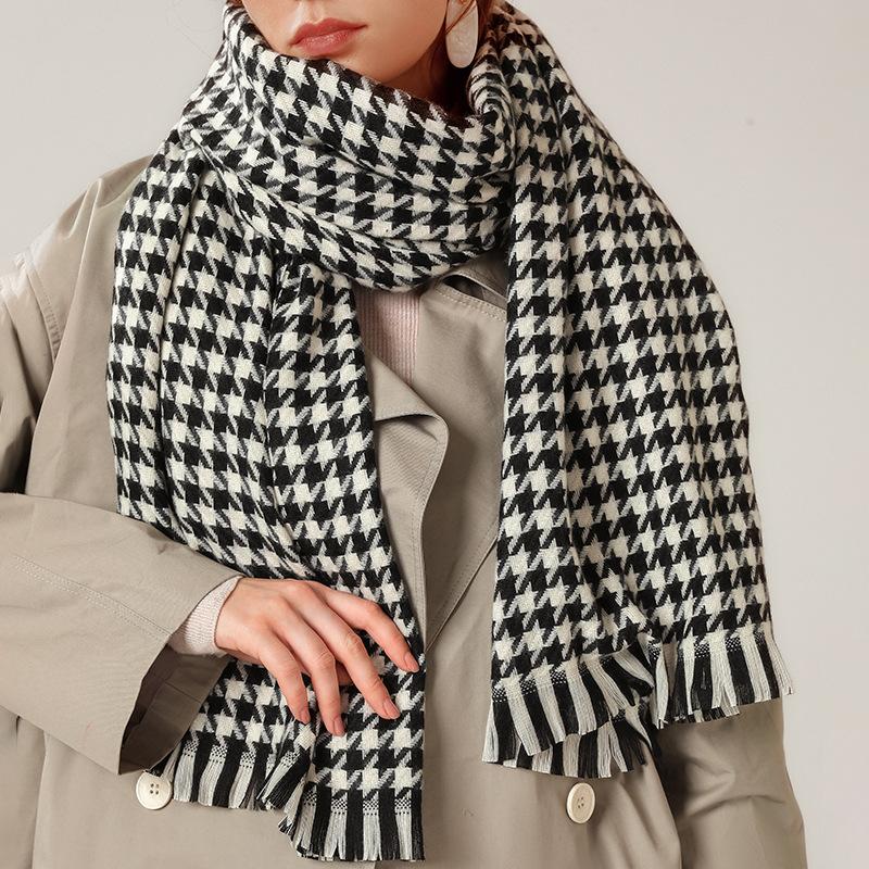 

2020 Classic Plaid Scarf Female Autumn Winter Cashmere Warmth Tassel Shawl Thickened Cold-proof Scarf