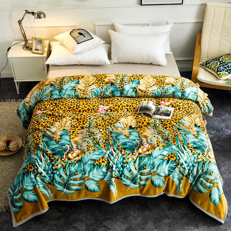 

High Quality thick flannel Blanket super warm soft blankets throw on Sofa/Bed/ Travel Bedspread