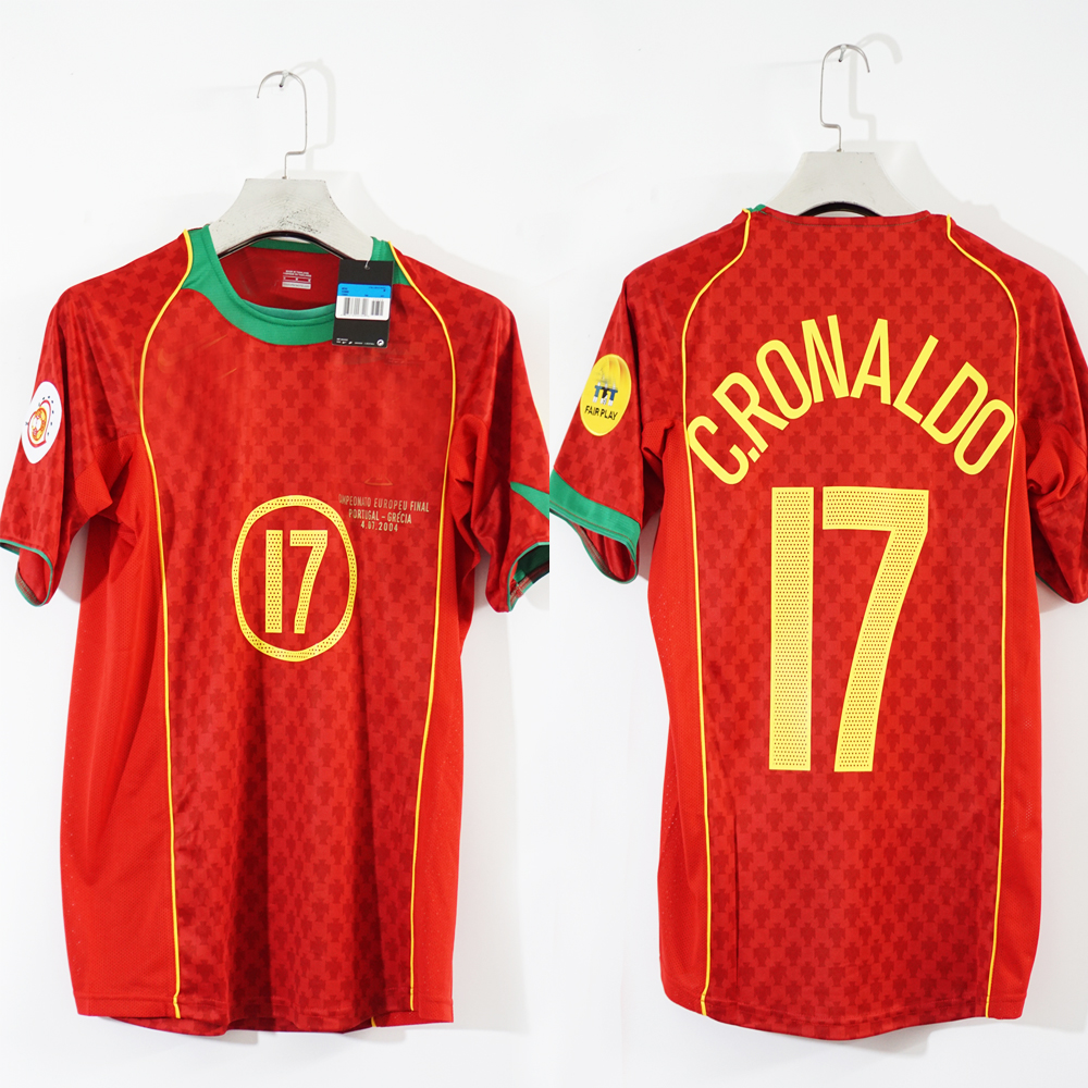 

Free shipping final 2004 ronaldo figo pauleta maniche deco rui costa vintage soccer jersey, Black;yellow