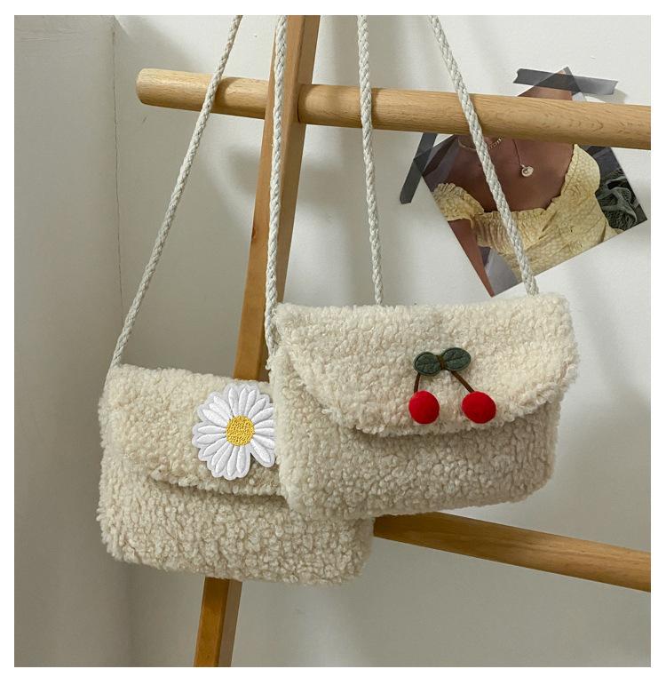 

Women Lamb Wool Mini Shoulder Bag For 2021 Cherry Girl Plush Message Shoulder Bag Girls Cell Phone Crossbody Sac Main Femme, As picture