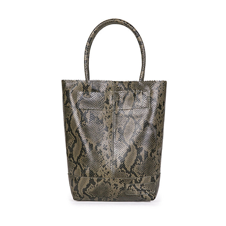 

Shoulder pocket of high capacity female totes shopper bag for women 2020 bucket soft leather purse, A green