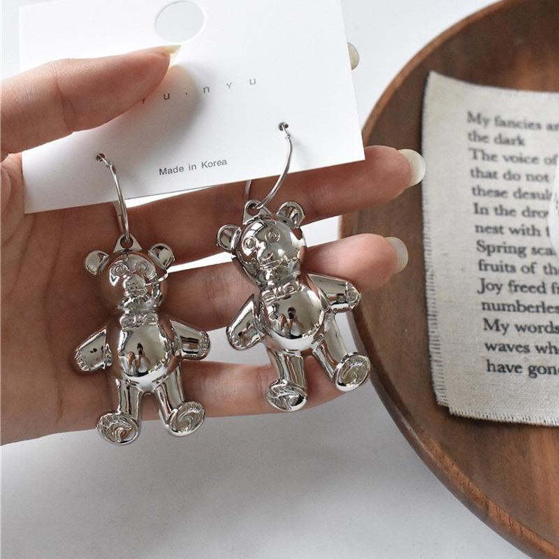 

New Korean Cartoon Cute Bear Silver Geometric Circle Metal Hoop Earrings For Women Girls Party Punk Jewelry Hiphop Accessories
