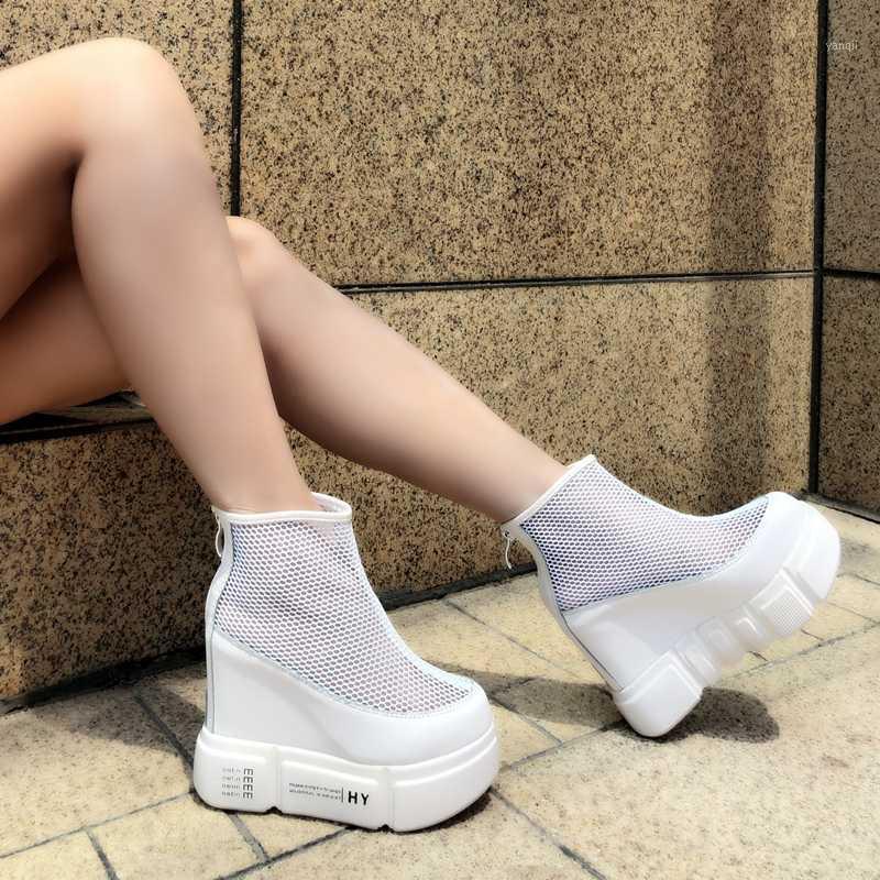 

The new summer 2020 female white shoes with sponge cake and small white shoes will be versatile1