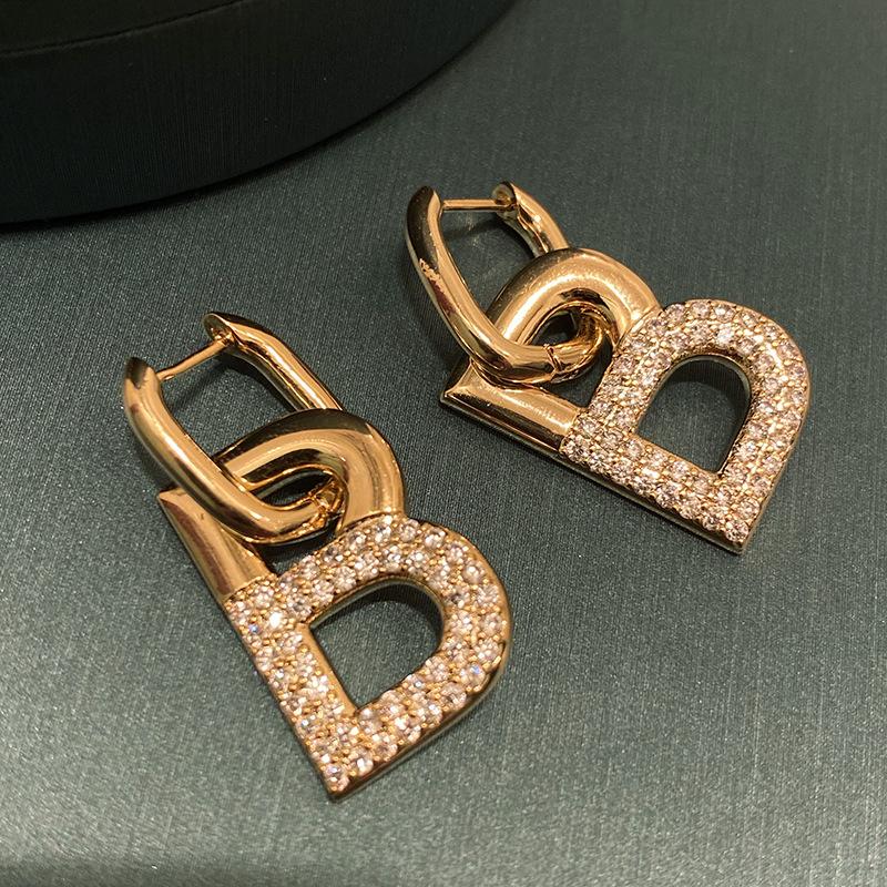 

Linmouge Rhinestone Fashion Pendant Earrings For Women Letter B With Cubic Zircon Metal Trendy Female Design Fine Jewelry FE59