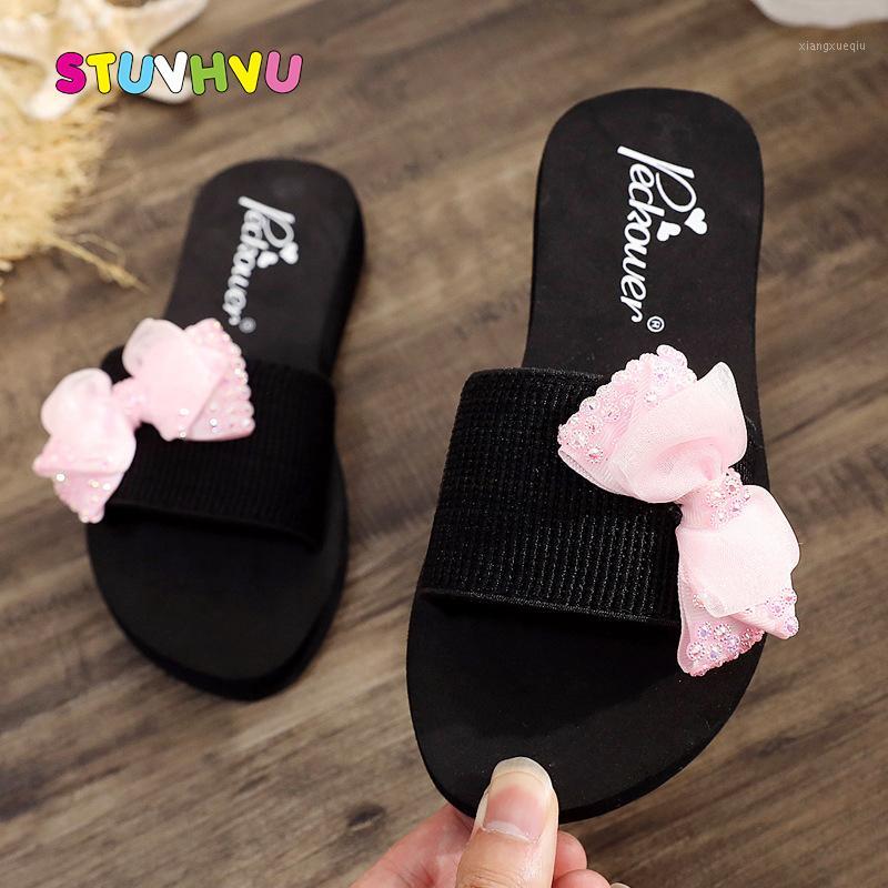 

New Children's Bow Slippers Girls Shoes Summer Wear Non-slip Parent-child Beach Shoes Fashion Pearl Princess Girls Slippers1, Black
