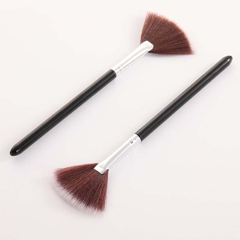 

Beginner Individual Package Highlighter Makeup Brush Tool Fan-shaped Sculpting Brush Powder Blusher Eyeshadow Face Cosmetic Wool Fiber