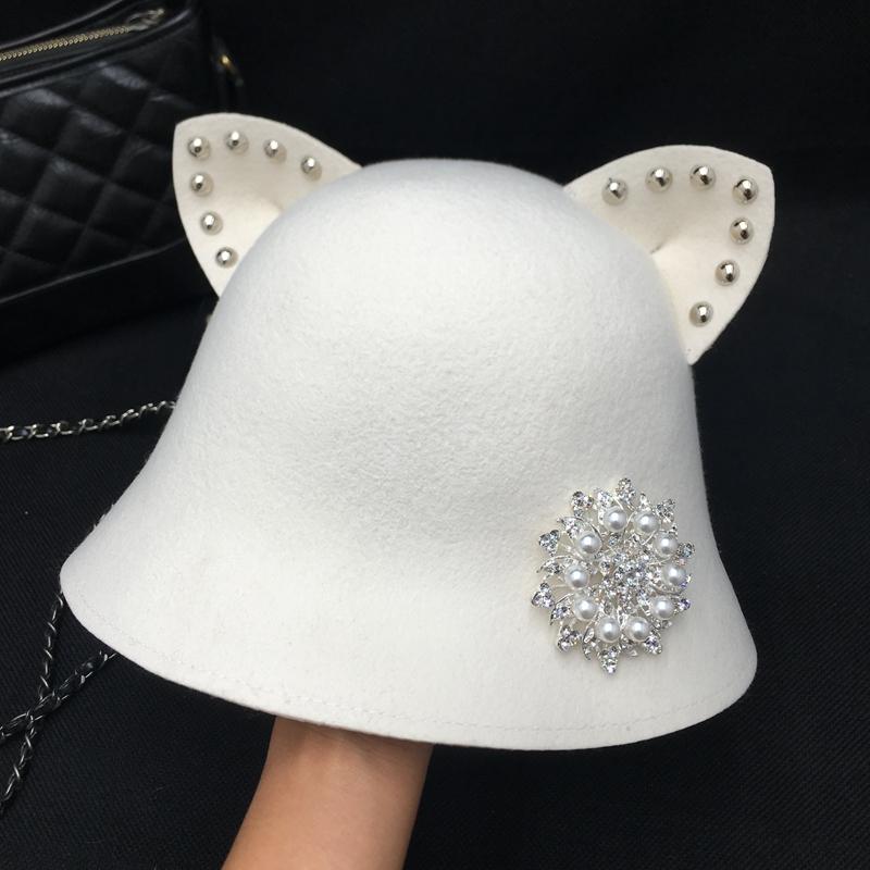 

During the spring and autumn winter white bucket with ears for women fisherman hat fashion lady, As pic