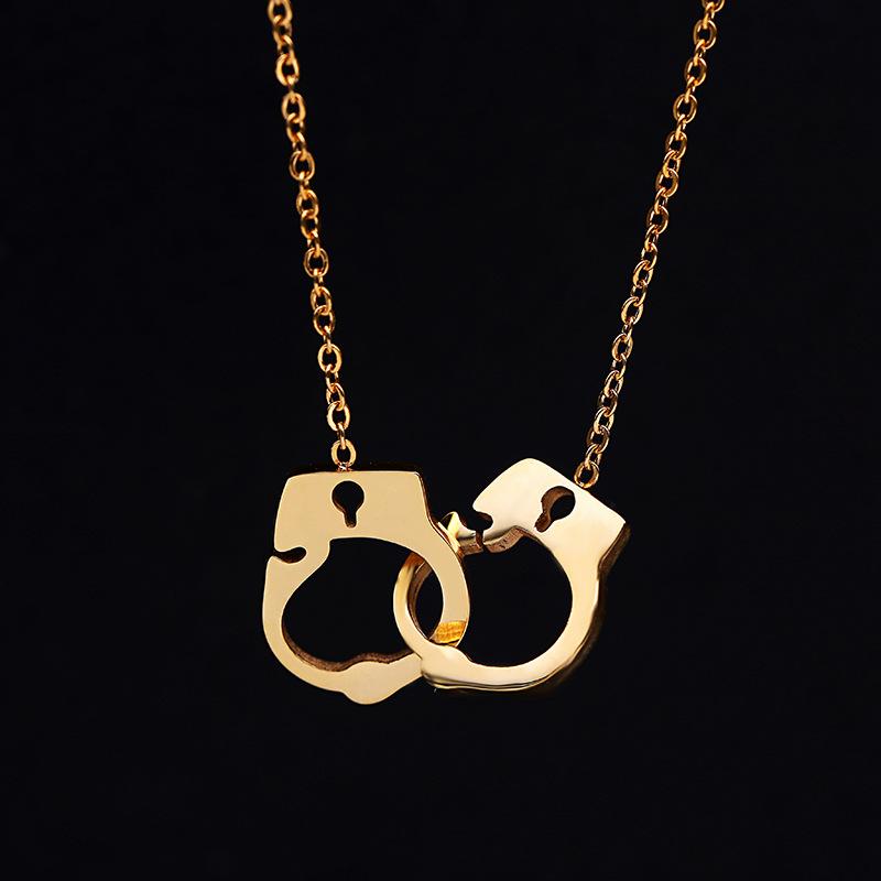 

Chains Titanium Stainless Handcuff Pendant Necklace Gold Dipped Charm Durable Color Women Jewelry RX069