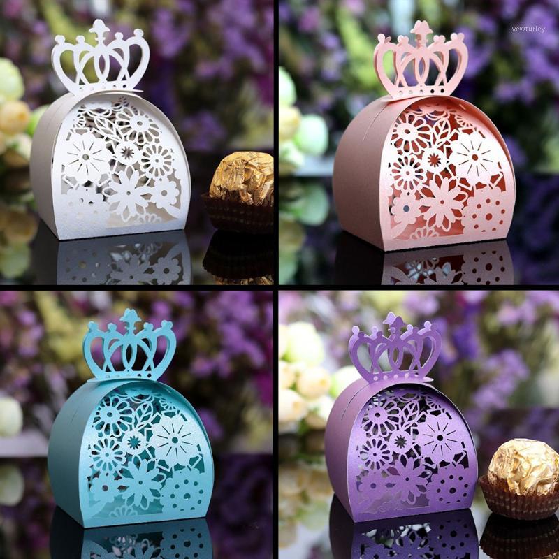 

50pcs lace cut Crown flower beautiful hollow candy box small cake carton gift package party decoration crown box1