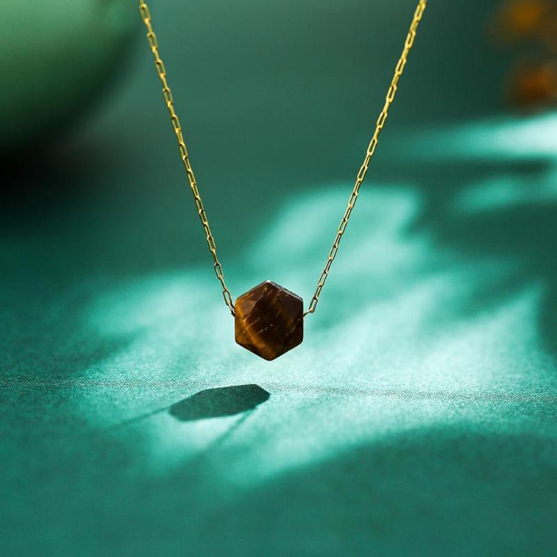 

Natural Stone Bead Chain Necklace Simple Hexagram Shape Tiger Eye Gemstone Pendnat Choker Necklace for Women Girl Drop Ship