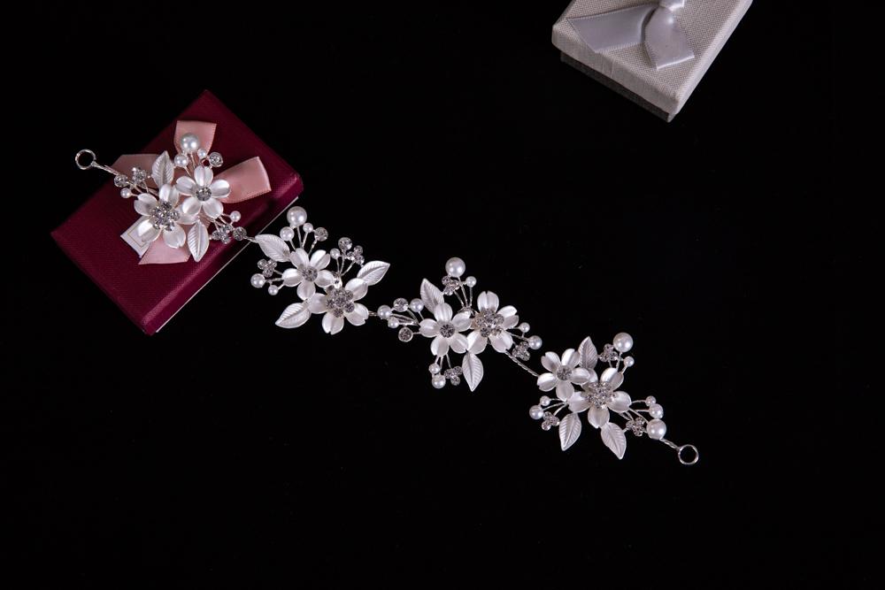 

Vintage Korean Handicraft Wedding Tiara,Bridal Rhinestone Comb Headbands Wreath,3D Floral Headdress Hairwear Jewelry Accessories