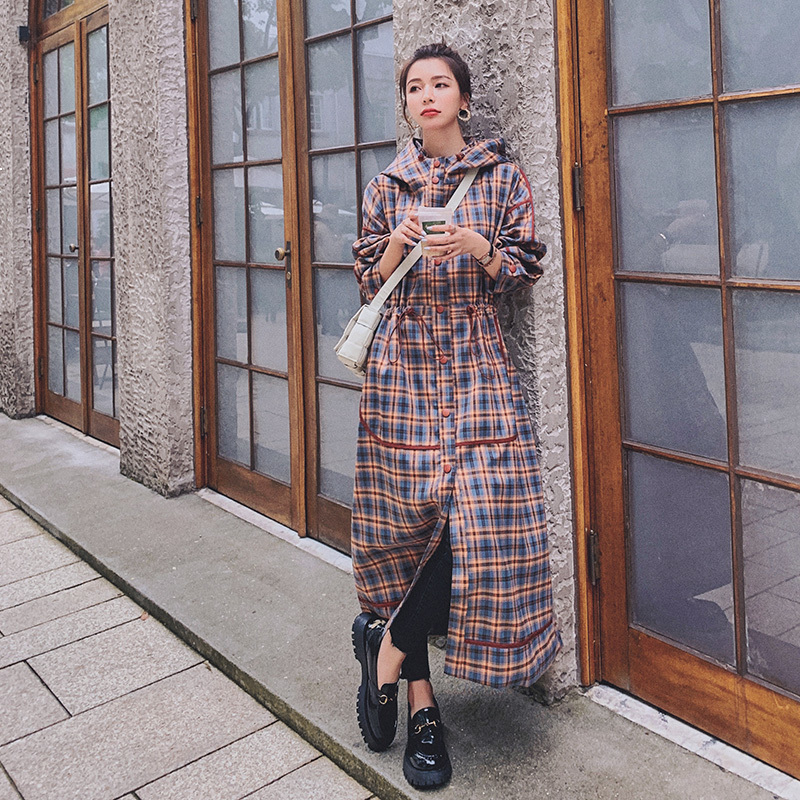 

2021 New Female Long Section20spring Spring New with Korean Hood Loose in a Single Straight Line Breasted Fashion Trench Coat Yy3 Iu7k, Photo color