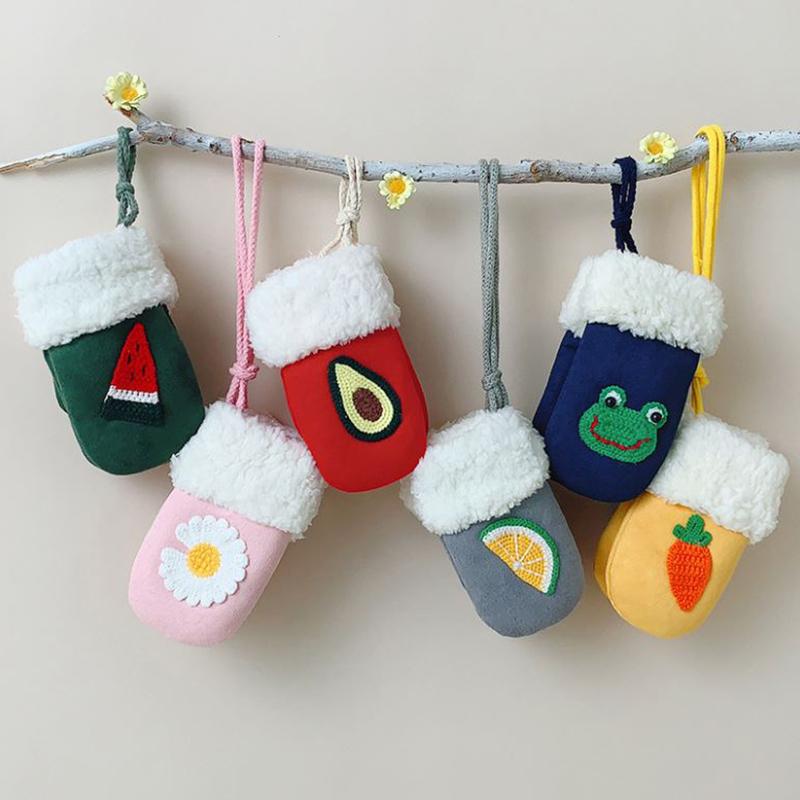 

Winter New Children's Cartoon Cute Fruit Embroidery Gloves Suede Bag Finger Hanging Neck Thick Windproof Warm Gloves