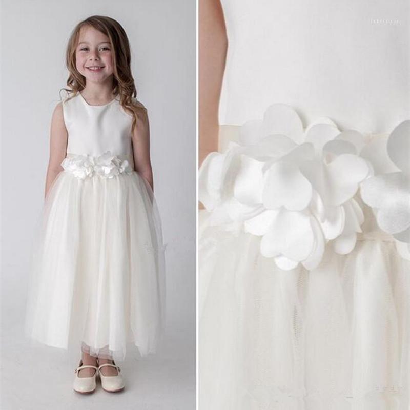 

Simple Lovely Pure White Flower Girls Dresses for Wedding Tulle Little Girls Formal Party Gowns Custom Made With Handmade Flower1, All ivory