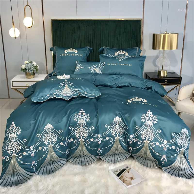 

Satin Like Silk Cotton Green White Gray Blue Crown Embroidery Bedding Set Jacquard Duvet Cover Bed Linen Fitted Sheet Pillowcase1