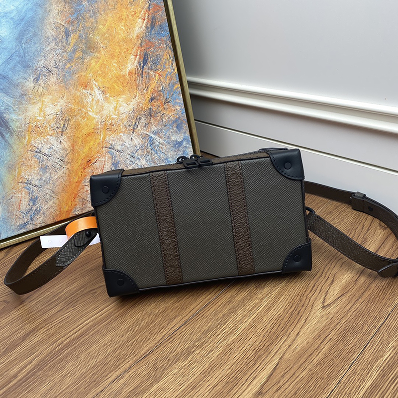 

7A high-end customized products graceful bag gray M30697 Men's crossbody bag box horizontal style fashion bags Mobile phones can be put on