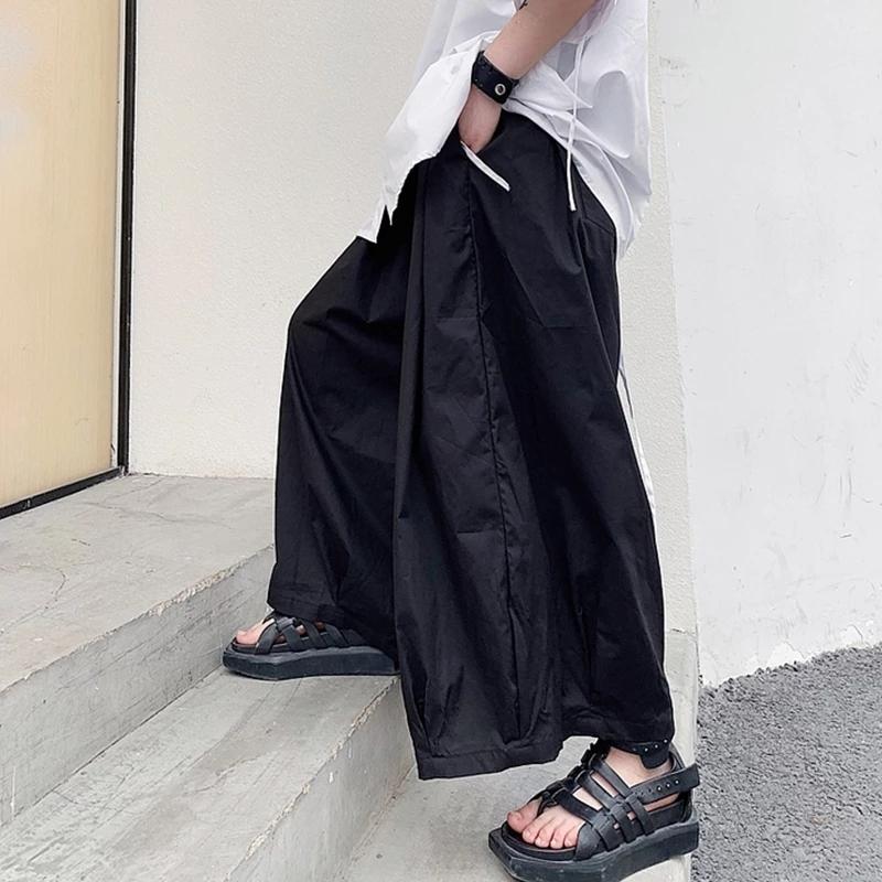 

New Korean men' fashion spring and summer personalized loose bucket pants skirt harem pants, Black