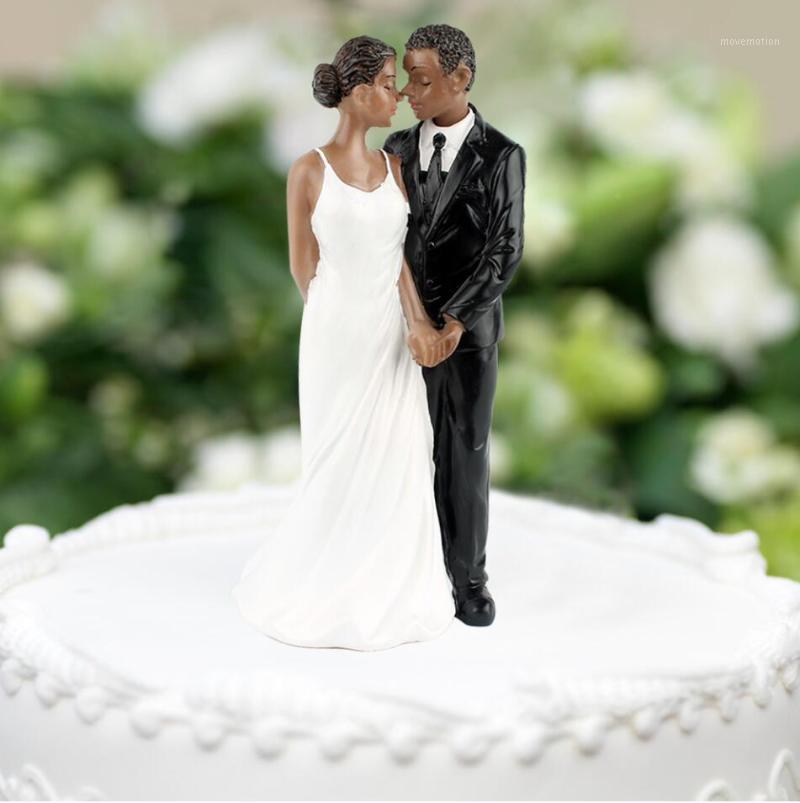 

Resin wedding cake topper bride groom marriage day Engagement Anniversary party decoration for Mr Mrs souvenirs1