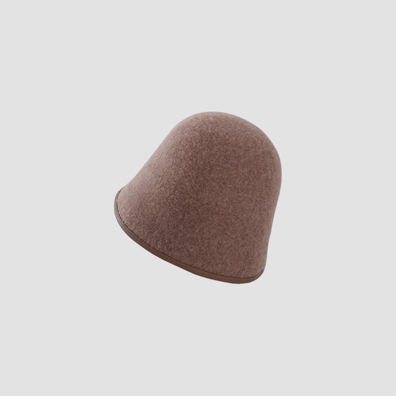 

New design autumn winter soft wool solid color British style leather brim high grade outing warm windproof retro casual bucket h, Black