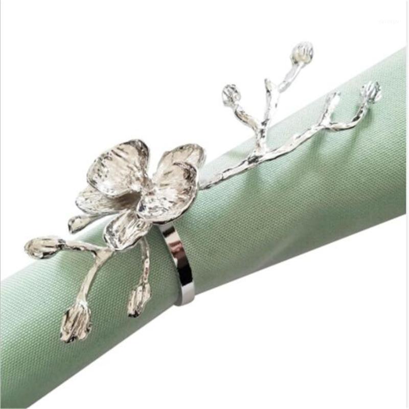 

Metal Alloy Napkin Ring Creative Plum Napkin Ring Wedding Buckle Paper Towel1