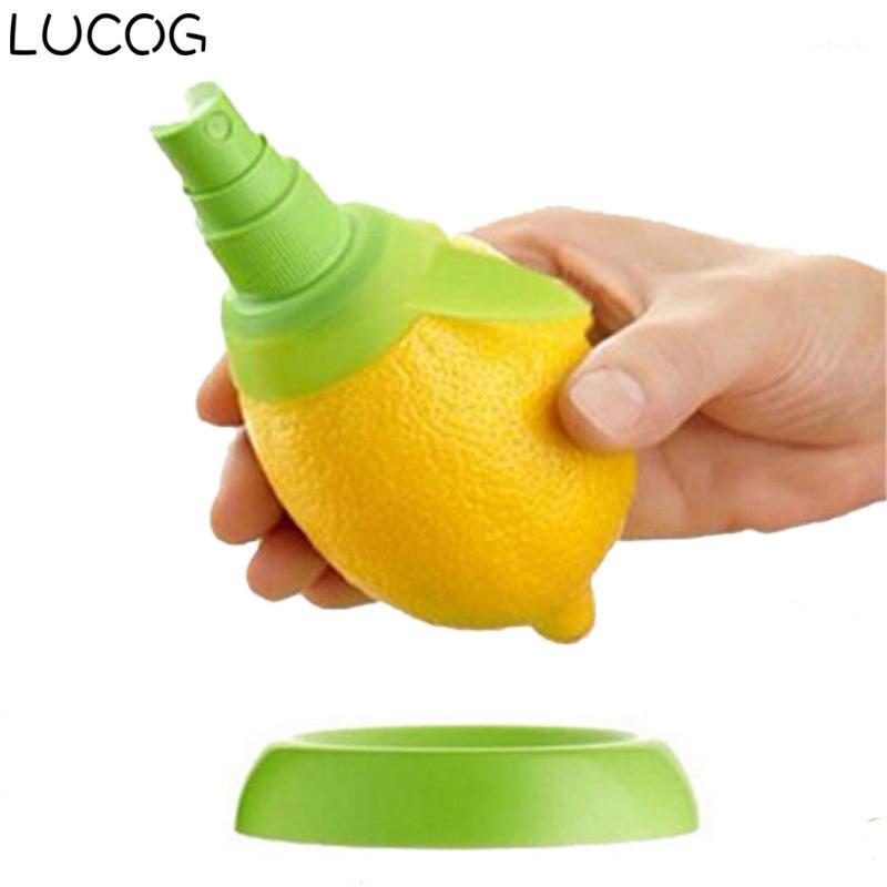 

LUCOG 2pcs Mini Lemon Sprayer Fruit Juicer Citrus Lime Juicer Squeezer Reamer Kitchen Citrus Sprayer Lemon Lime1
