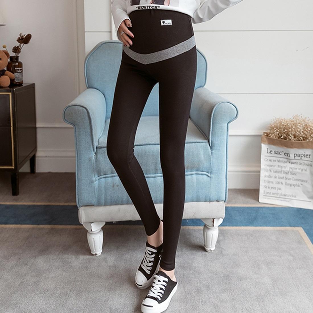 

Pregnant Women Wear Fashionable Trousers For Pregnant Women In The Fall