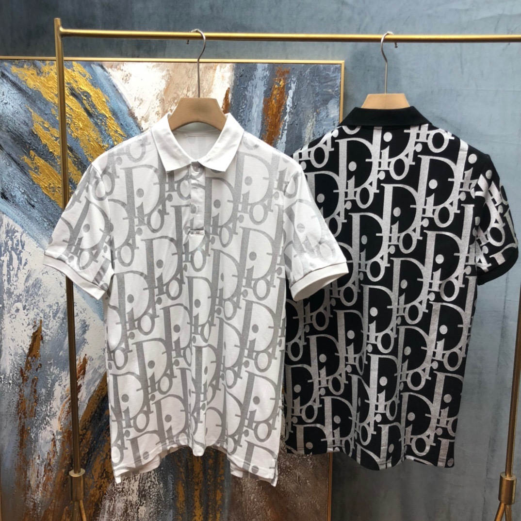 

2021The men's leather clothes, classic style, good fabrics and possession are the beginning of another fashion. Men's T-Shirts f34