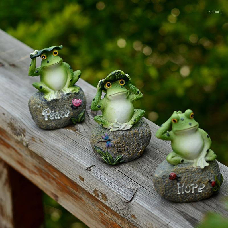 

3 Pcs Set Wholesale French Country Garden Animal Ornaments Gardening Pond Landscaping Frog Garden Decor Miniatures Figurine1
