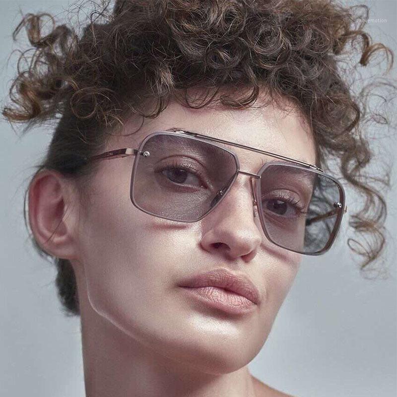 

2020 New Fashion Vintage Sunglasses Women Retro Square Designer Sun Glasses Metal Punk Eyeglasses for Men1