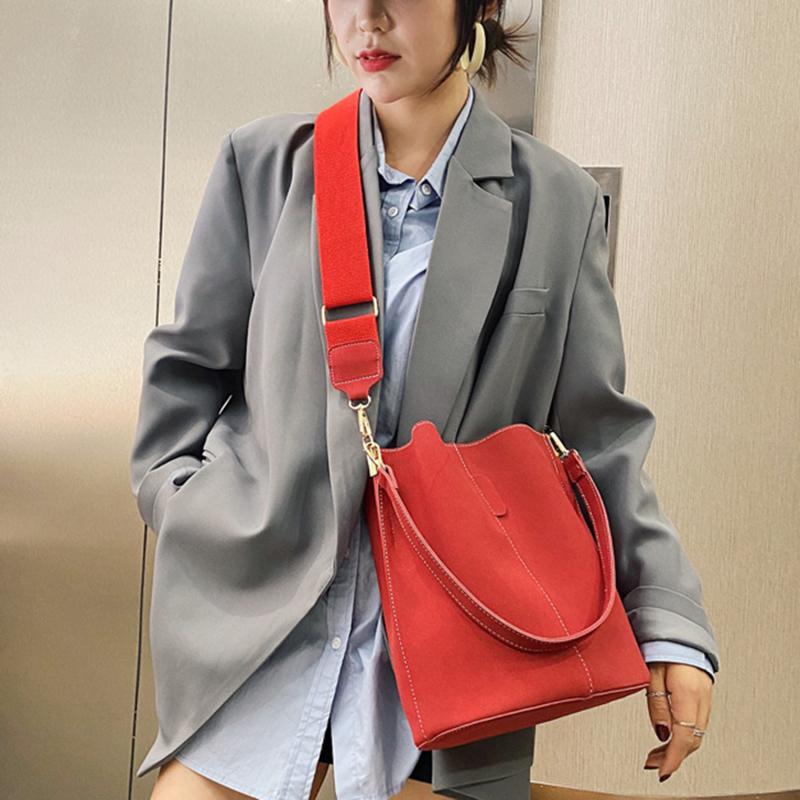 

Evening Bags Fashion Women Bucket Bag PU Leather Design Shoulder Large Capacity Lady Crossbody Wide Strap Female Solid Color Totes