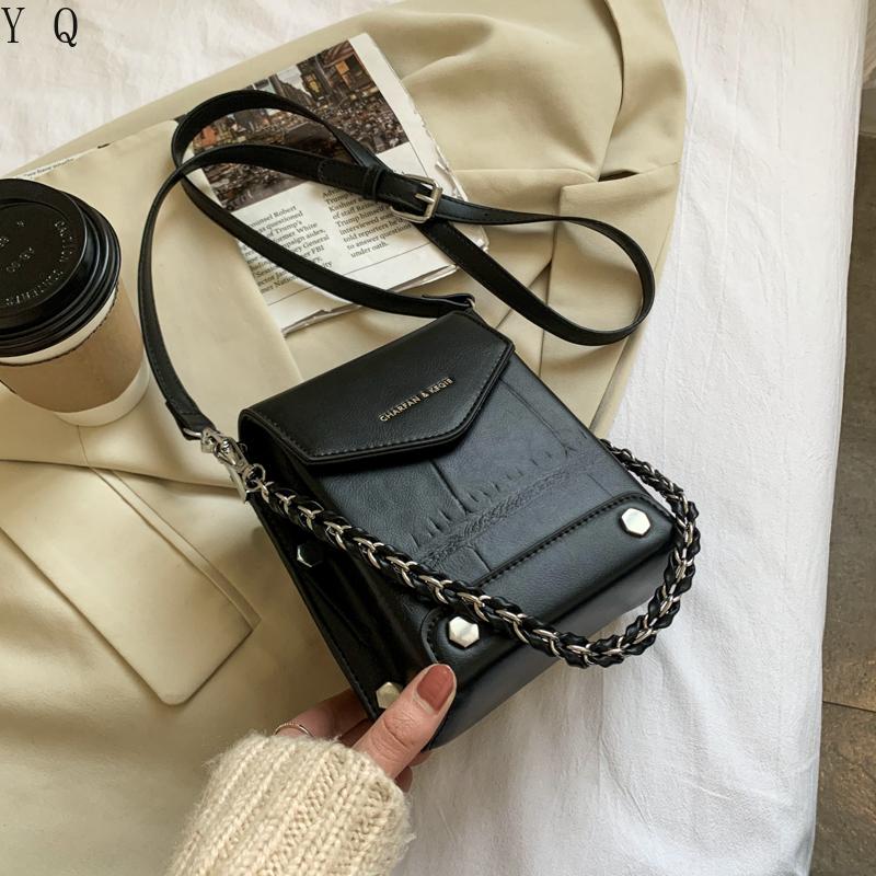 

Fashion small square bag 2021 winter new messenger bag mini mobile phone casual shoulder small handbag, Black