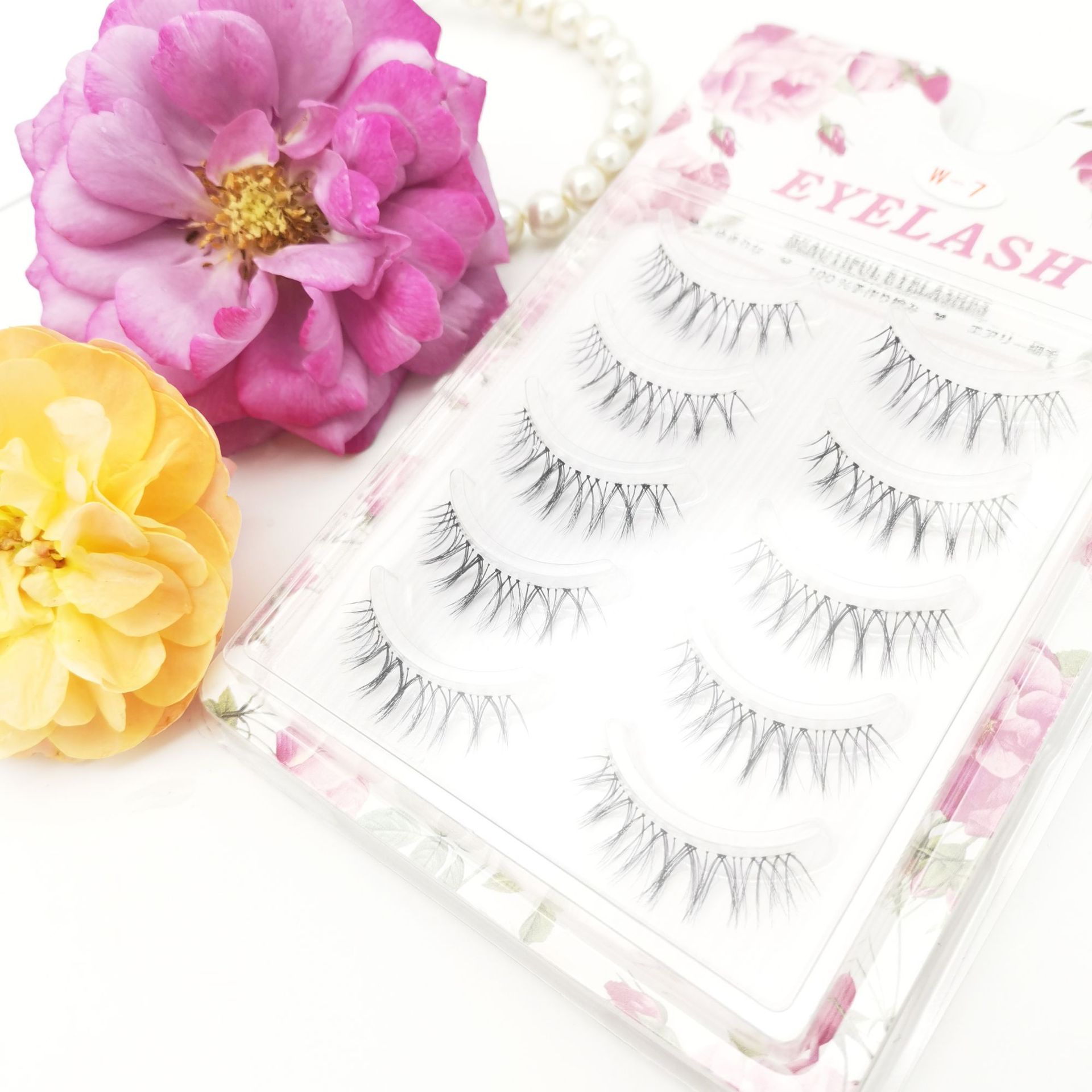 

Handmade Natural False Eyelashes Sharpen Eyelash High Quality 3 Pairs Fashion Eyelashes Cross Eye lashes