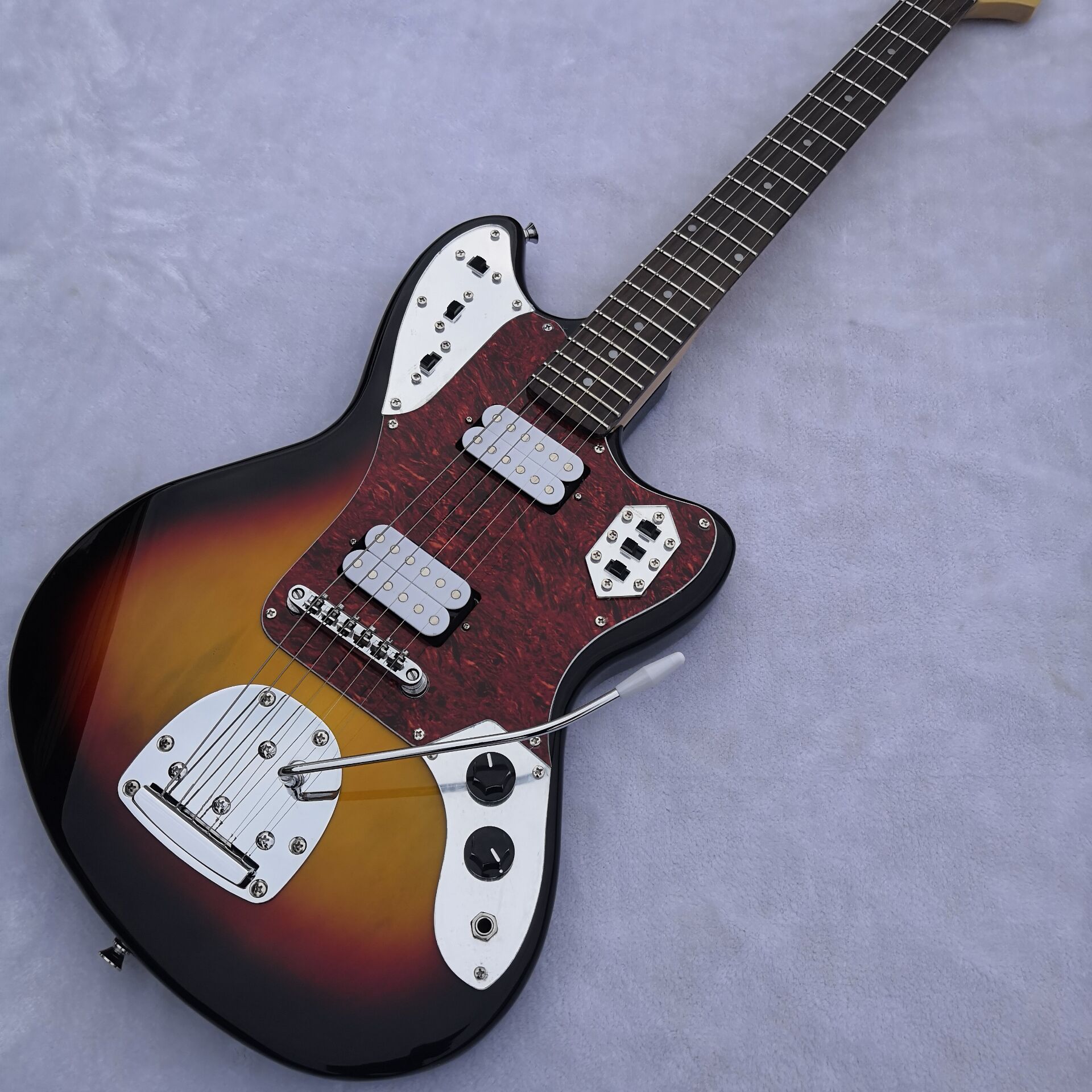 

Promotion! Tobacco Sunburst Jaguar Jazzmaster Electric Guitar Red Pearl Pickguard, Rosewood Fingerboard & Dot Inlay, Whammy Bar