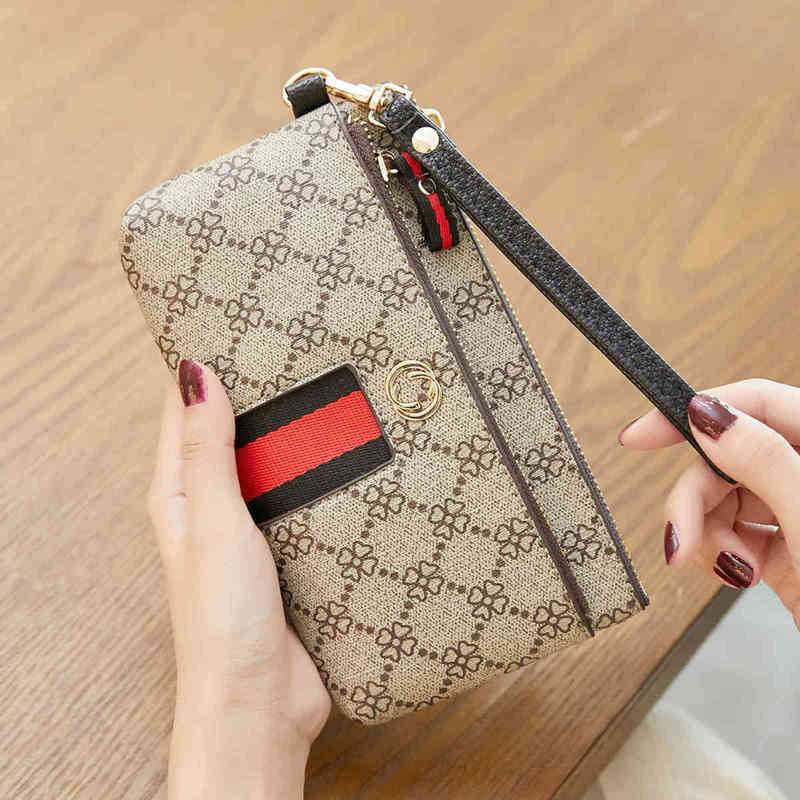 

2022 New Factory Wholesale versatile zipper small bag women's purse multi compartment wrist, Black