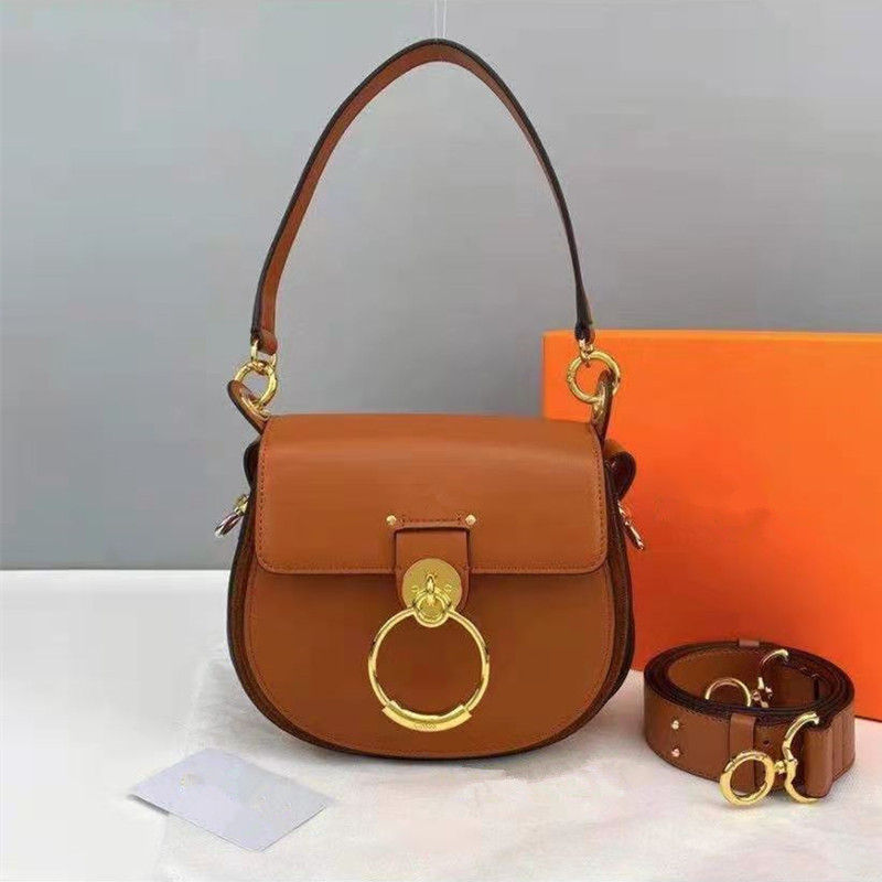 

2020 new tide restoring ancient ways is sell like hot cakes wide shoulder belt oblique satchel rings contracted saddle bag lady cross packa