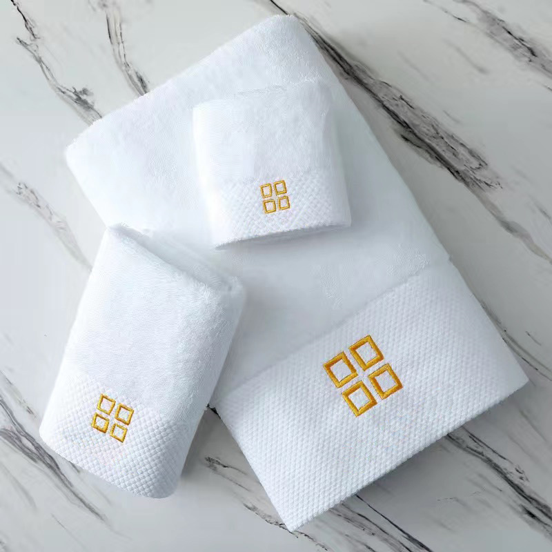 

Designer Set Pure Cotton Towel Luxurys Designers Face And Bath Towel Soft Wash Home Textiles Absorbent Men Women Washcloths, As pics