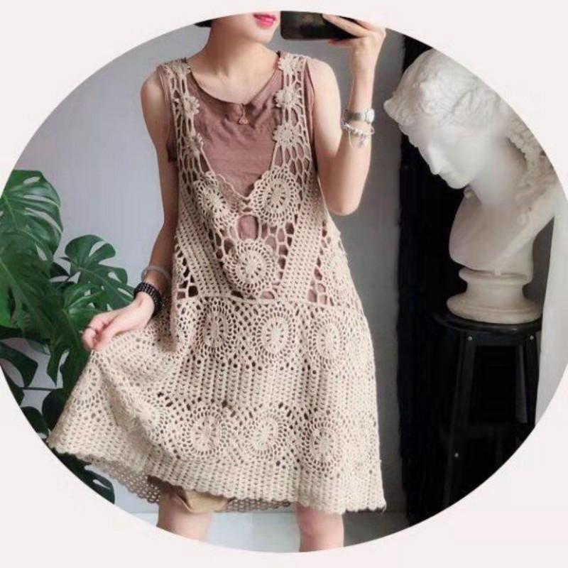 

2021 Spring Autumn Women Vest Sweaters Solid Color Vintage V Neck Sleeveless Hollow Out Crochet Regular Vest for Female Y558, Bai